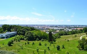 Studio Belle vue Bordeaux - Parking privé - Netflix - Tram A
